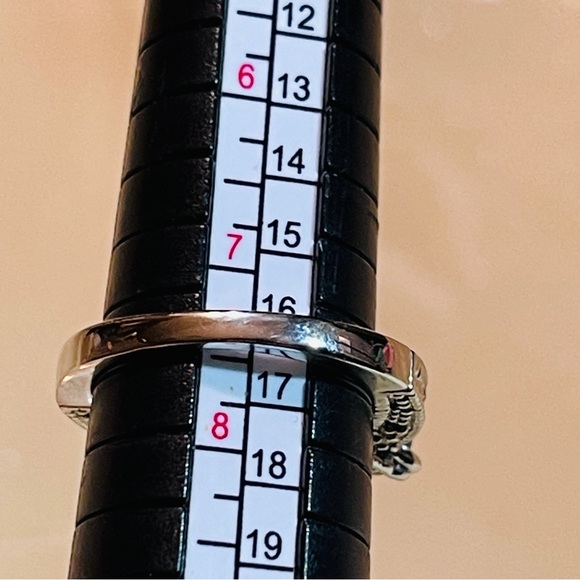 ♥️Classic 3-Stone 925 Sterling Silver Vintage Style Anniversary Ring! - Picture 8 of 16